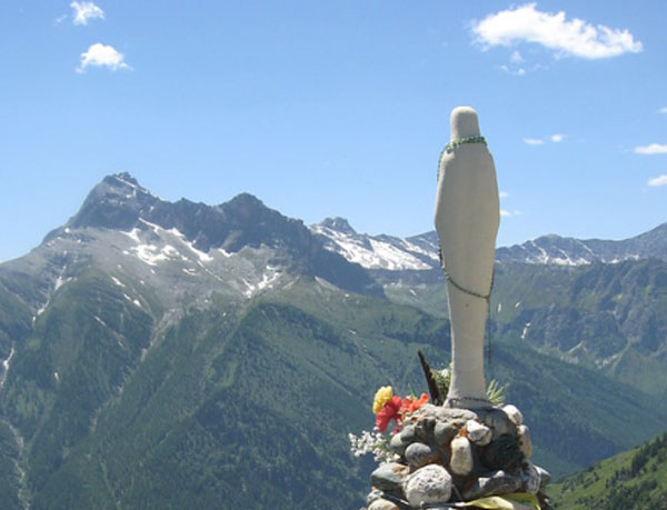 MONTE CAVALLO E COLLE DELLA BATTAGLIOLA (VAL VARAITA)