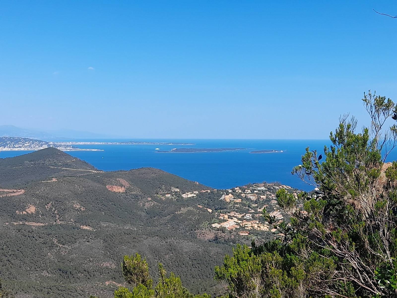 I BALCONI DELL'ESTEREL E IL MONTE GRAMMONDO - COSTA AZZURRA