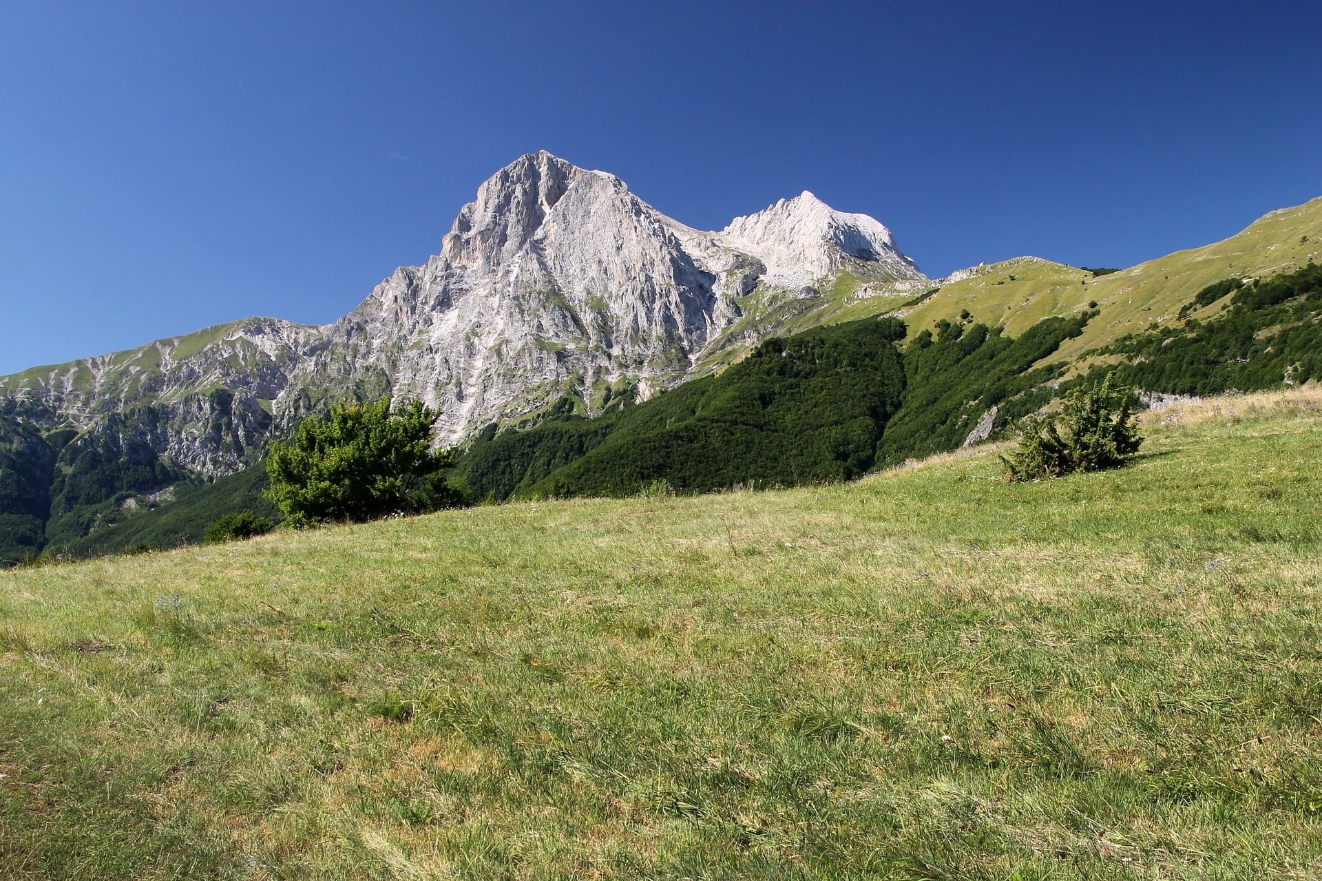 ESCURSIONI NEL GRUPPO DEL GRAN SASSO M. 2912 - APP. ABRUZZESE
