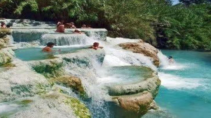 TREKKING DELLE VIE CAVE ETRUSCHE: PITIGLIANO - SOVANA SORANO - MONTE AMIATA - SATURNIA